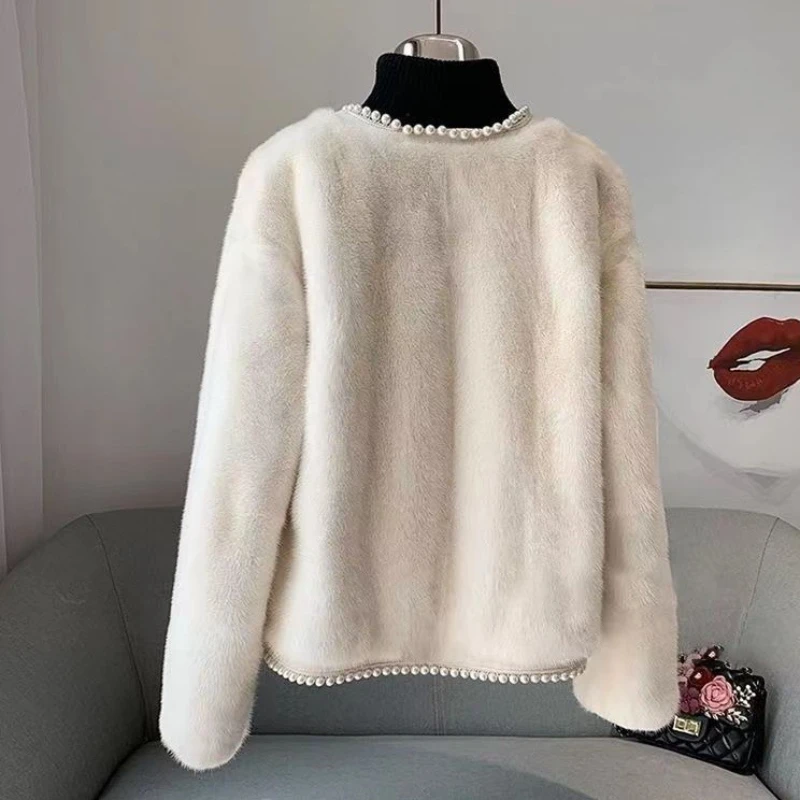 Women Faux Fur Coat Fashion All-Matching Autumn Winter High-Grade Sense Outwear Temperament Socialite Pearl Plush Warm Jacket