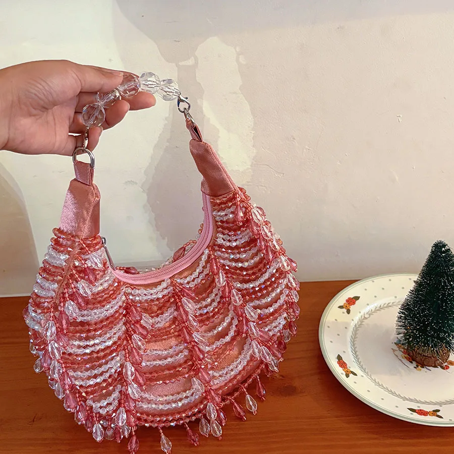 

Ретро индийская ручная работа с кристаллами из бисера, короткая сумка с кисточками в форме полумесяца, атласная сумка через плечо, мягкая сумка в уличном стиле
