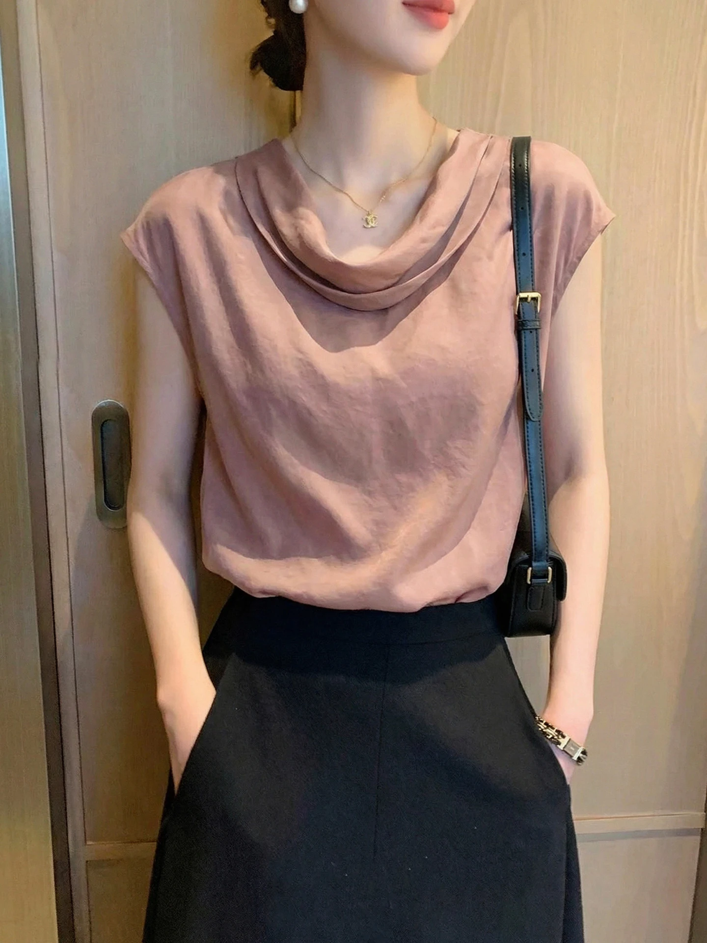 

Женский облегающий топ без рукавов в корейском стиле, однотонный, универсальный, с открытыми плечами, для весеннего гардероба, модный, для повседневной носки