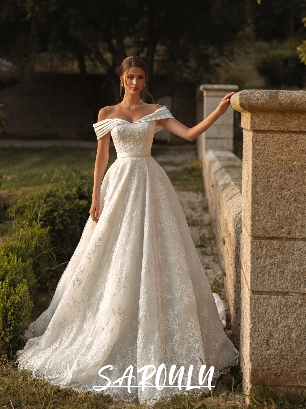 

Draped Straps Gorgeous Wedding Dress Destination A Line Romantic Zipper Back Bridal Gown Customized Lace Newest Women Wear