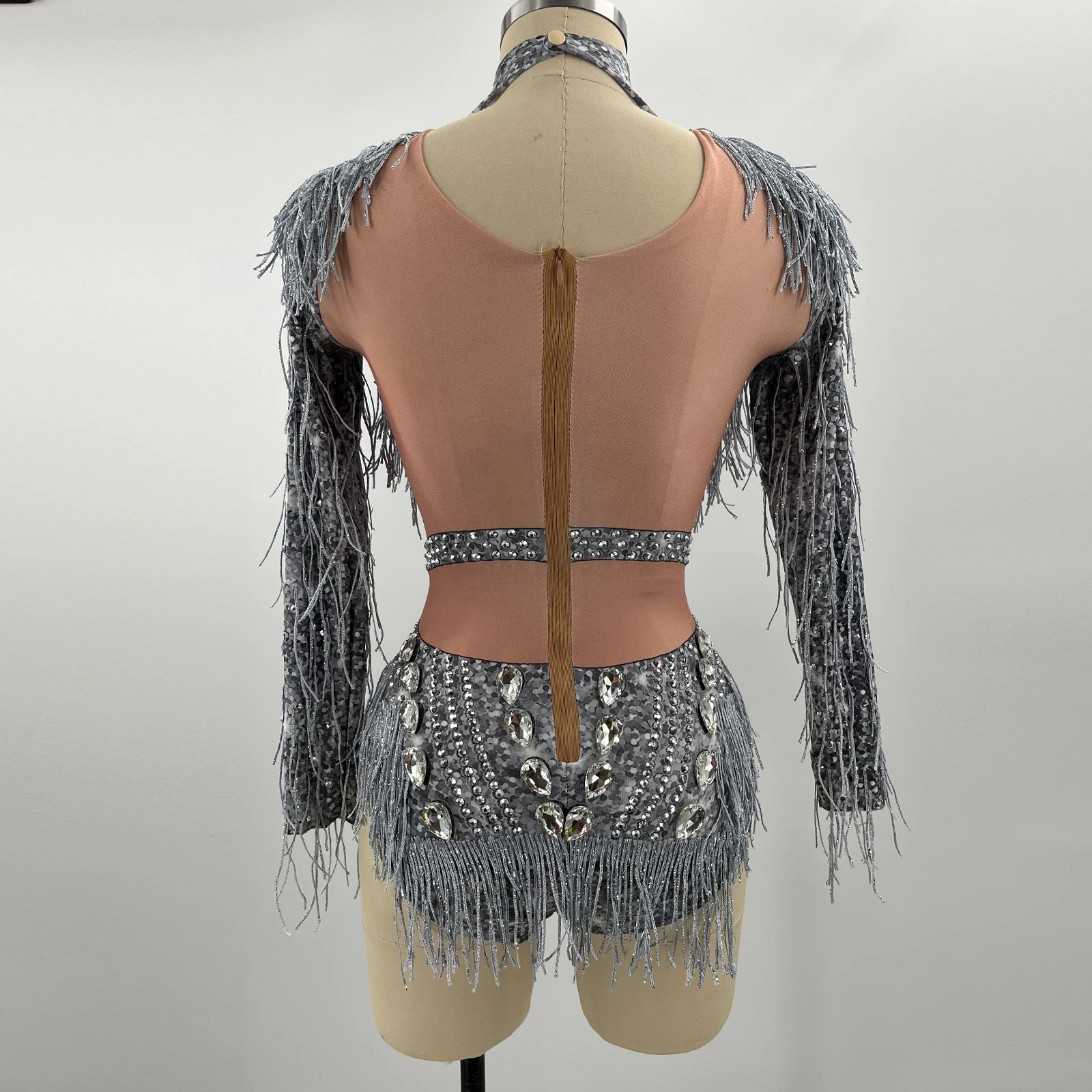 ชุดบอดี้สูทแขนยาวประดับคริสตัลสีเงินแวววาวสำหรับงานเต้นรำละตินปาร์ตี้ไนท์คลับวันเกิด