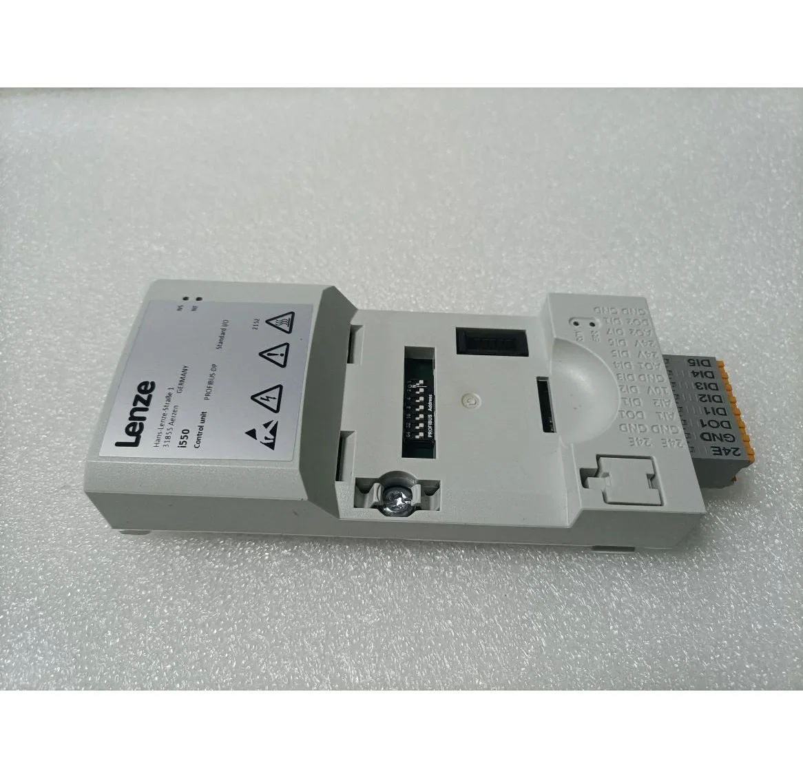 Brand New Lenze i550 I5CA5P02000VA0000S Profibus Control Module Input/Output module for frequency converter Good Price