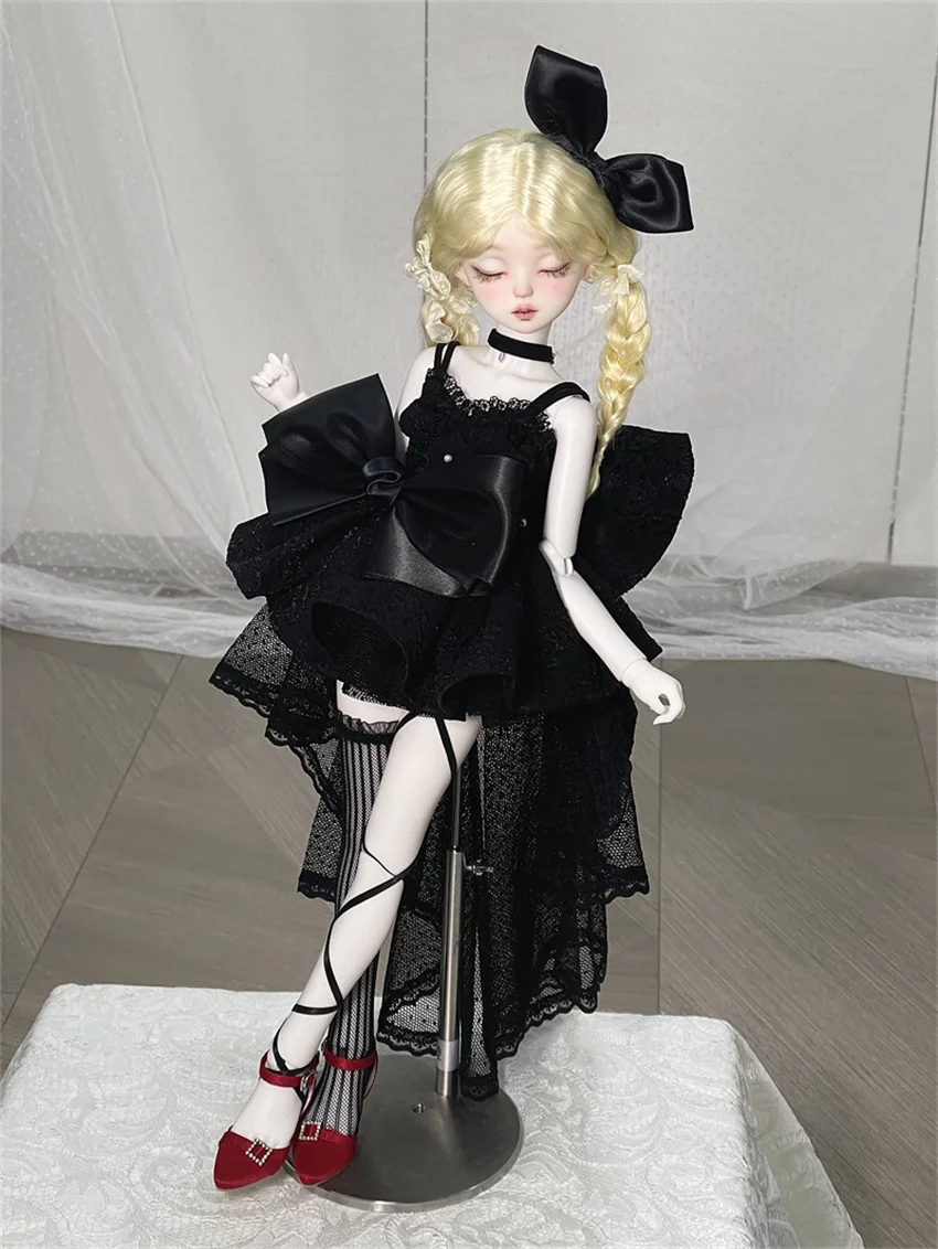 In Stock BJD/SD Shoes 1/3 1/4 High Heels Girls Silk Pointy One-button High Heels Multi-colored BJD Doll Accessories