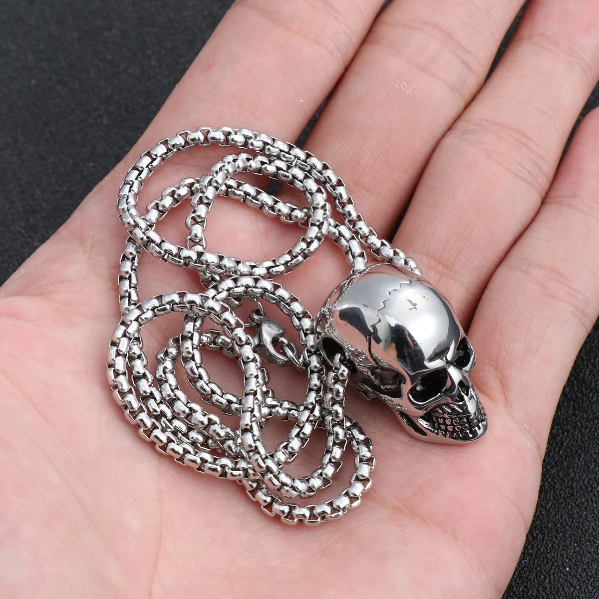 

Choker Necklaces for Woman Men Pendant Sterling Silver Titanium Steel Skull Black Jewelry
