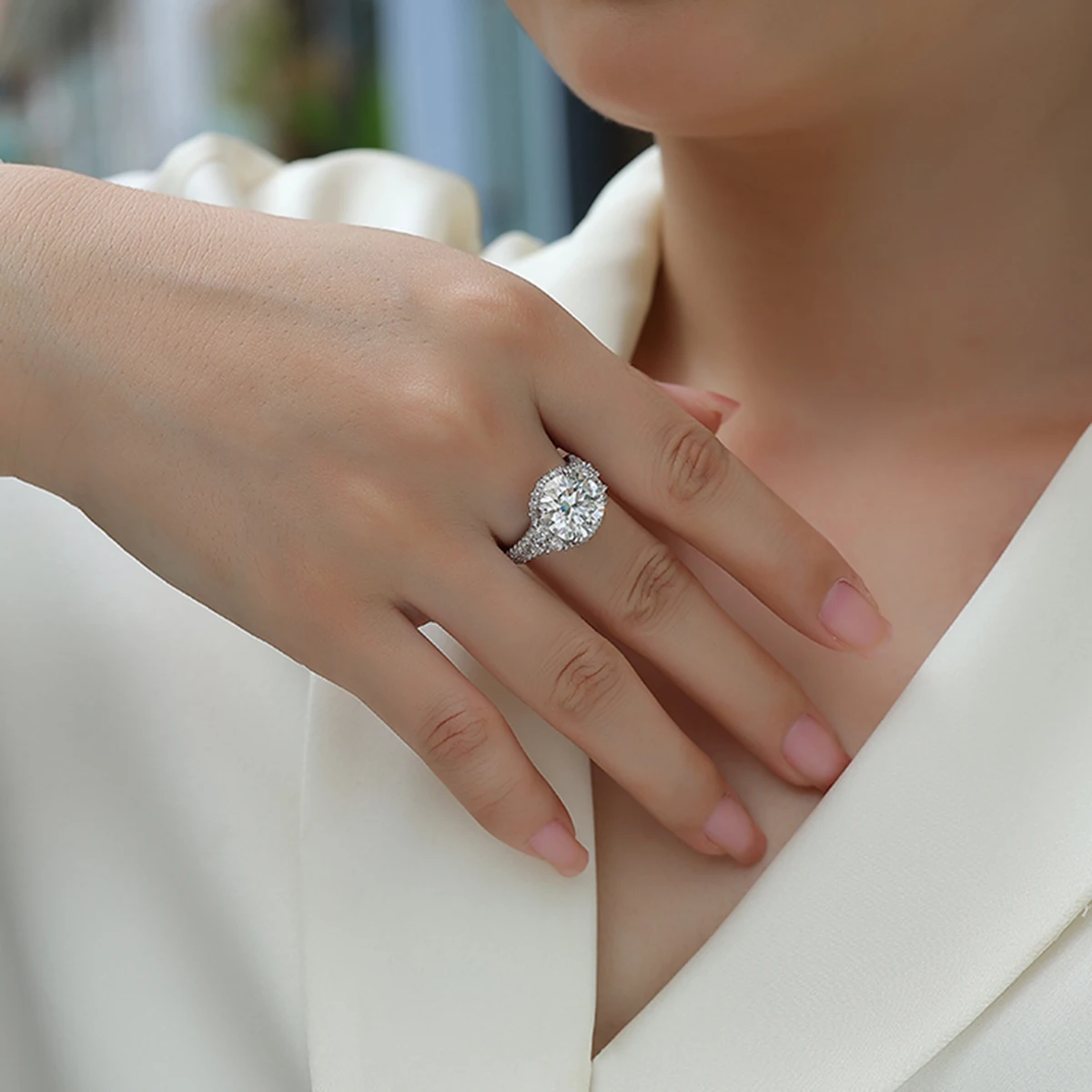 خاتم خطوبة مويسانيتي من الفضة الإسترليني مكون من 5 قيراط - سوليتير دائري رائع مع شريط تمهيد، قطعة بيان أنيقة #3