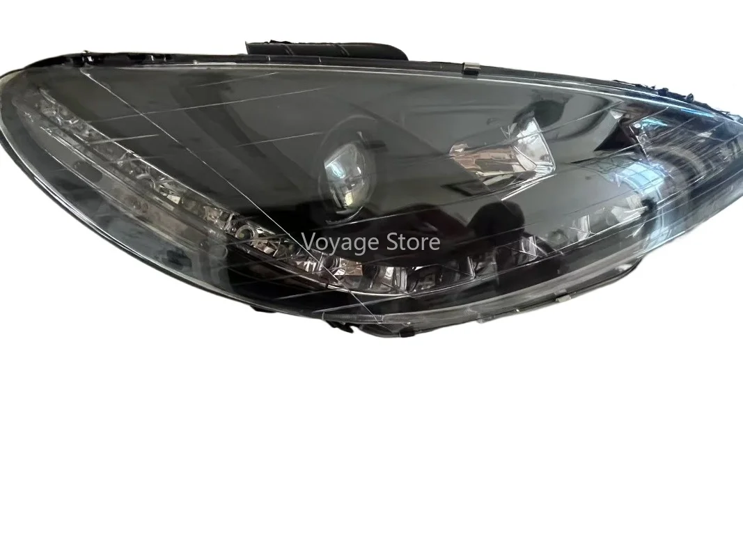 

Для Peugeot 206 T11 06-13 кристалл (линза) черная фара