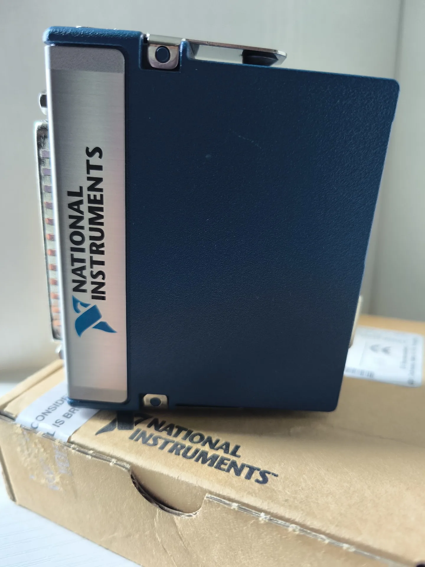 NI 9264 Acquisition Module Almost Brand New Physical Picture