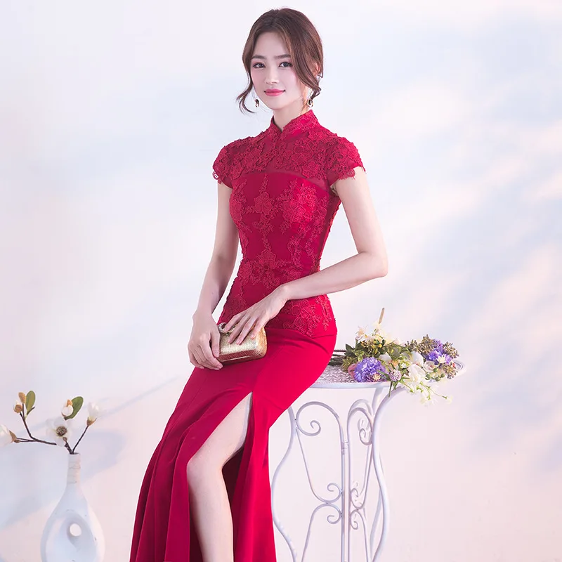 Robe de mariée chinoise traditionnelle rouge Cheongsam Long Qipao Traditions de la mariée Femmes classiques Robe financièrement Robes Taille S-3XL