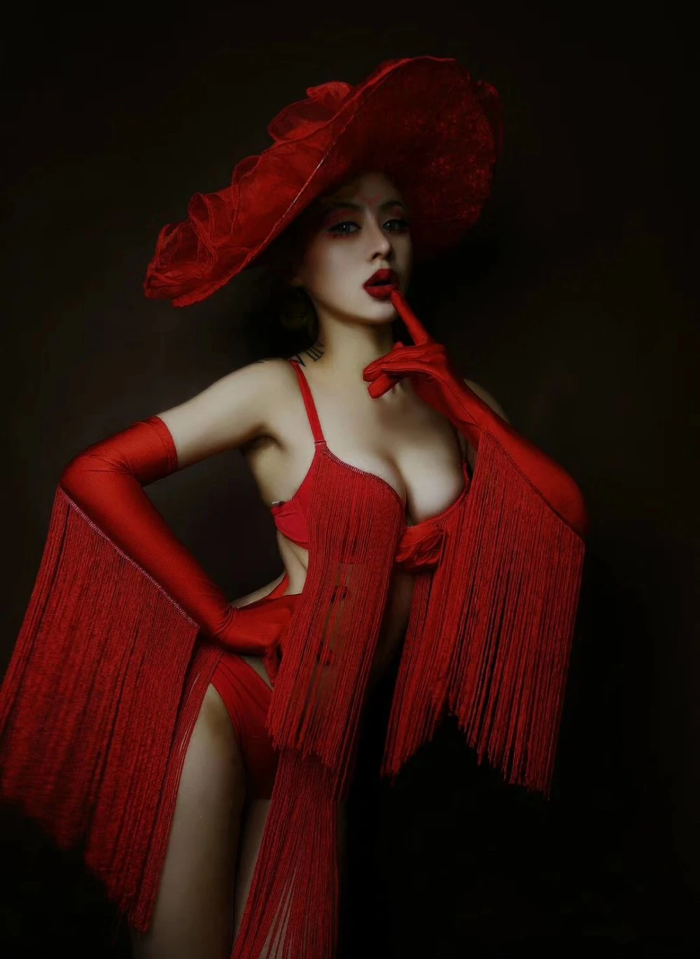 Maillot de bain à franges rouges pour femmes, vêtements de scène, discothèque, ouverture de danse, modèle DJ Show, coiffure, chapeau, Costume de spectacle pour femmes