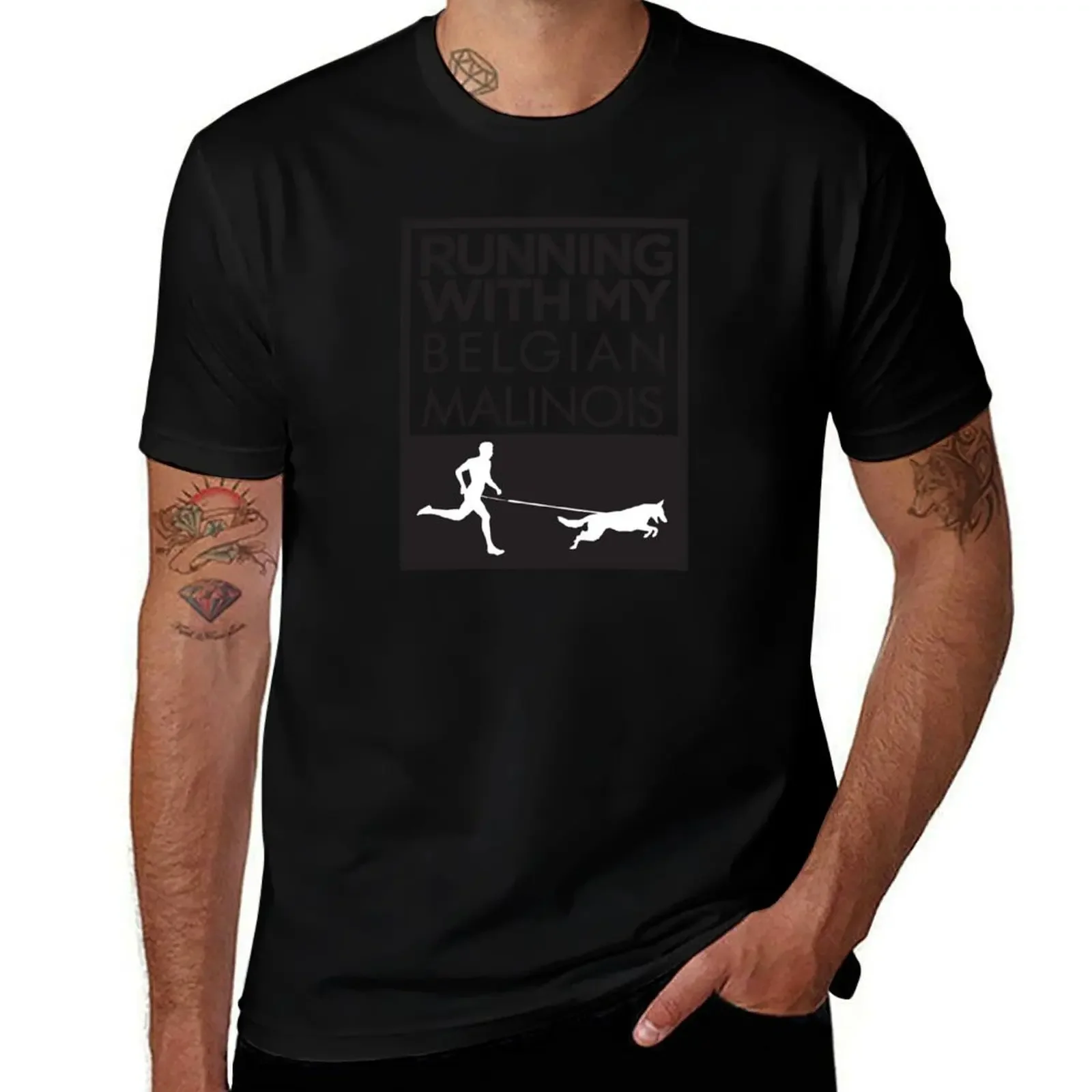 Running with my belgian malinois T-Shirt luxury clothing labubu blacks hippie clothes Man t-shirt men tshirt