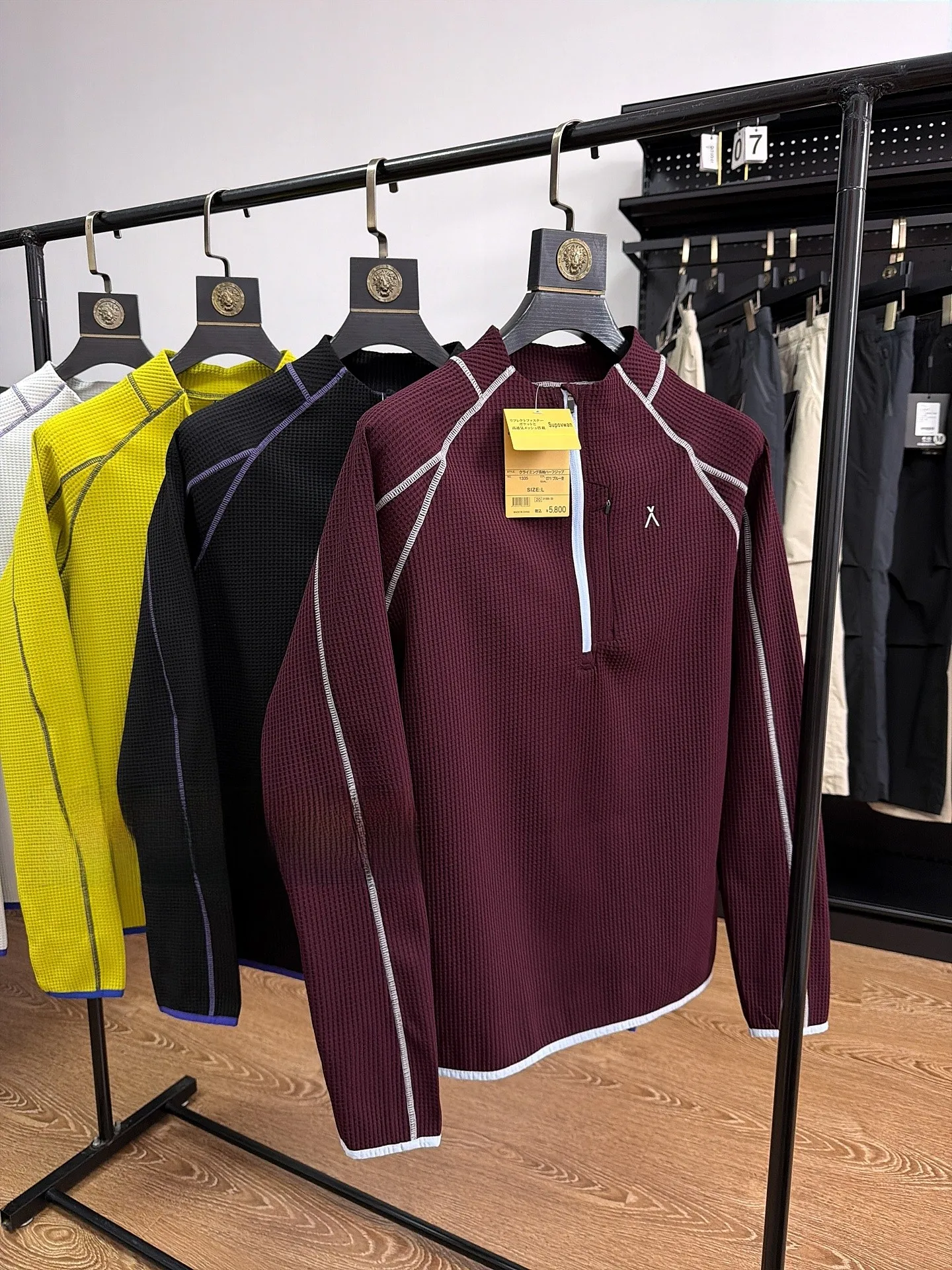 

Уличная толстовка на молнии с капюшоном из дышащего полиэстера, модная городская модель, с длинными рукавами, стандартный крой, цветная толстовка