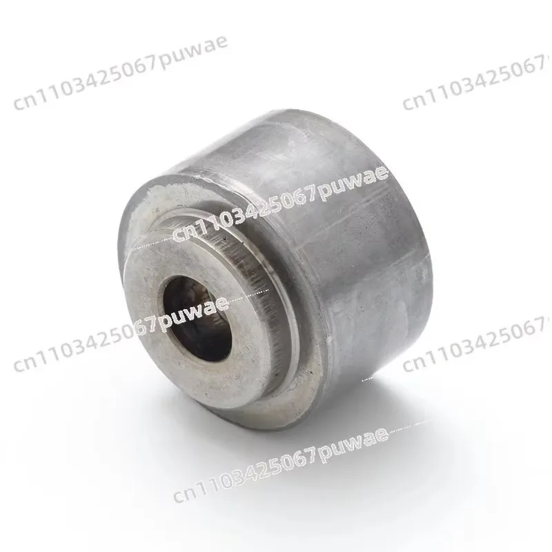 Cold Heading Extrusion Machining Parts, Bolt Round Nut, Metal Sleeve Fastener, Custom Shaped Nut