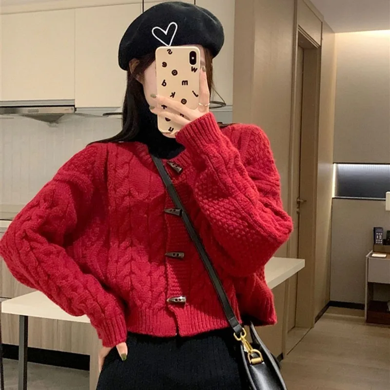 

Ladies Knit Sweaters Cropped Attractive Aesthetic Cheap Clothes Korean Streetwear Chic Long Sleeve Hot Y2k Red Women's Cardigans