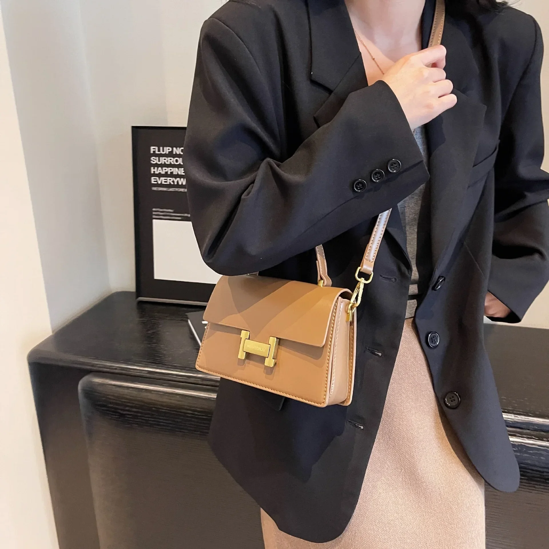 19*13*6cm Luxury Women Clutch Bags Designer Crossbody Shoulder Purses Handbag Travel Tote Bag