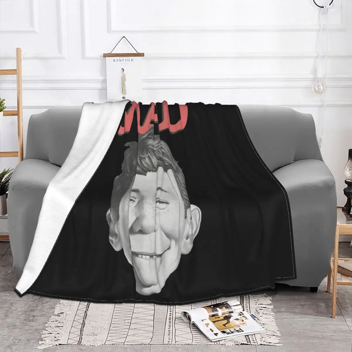 Alfred E Neuman Mad Vintage Premium Mens Womens Sizes Cool Surprise Youth Street Style Top Throw Blanket