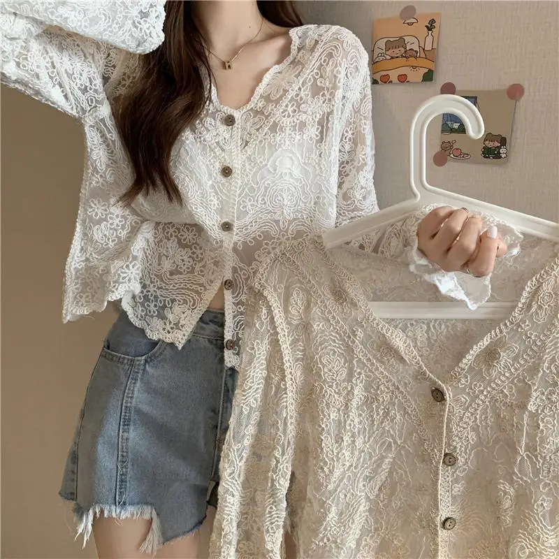 2023 Vintage Lace Solid Color Spring Blouse Summer Fashion Single-breasted Women\'s Clothing Elegant V-Neck All-match Loose Shirt