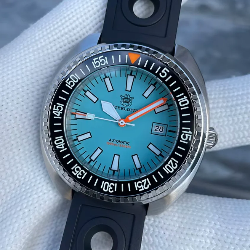 STEELDIVE Men Automatic Watch 49mm Mechanical Wristwatch Diver 100ATM Waterproof BGW-9 Luminous Sapphire Mirror NH35