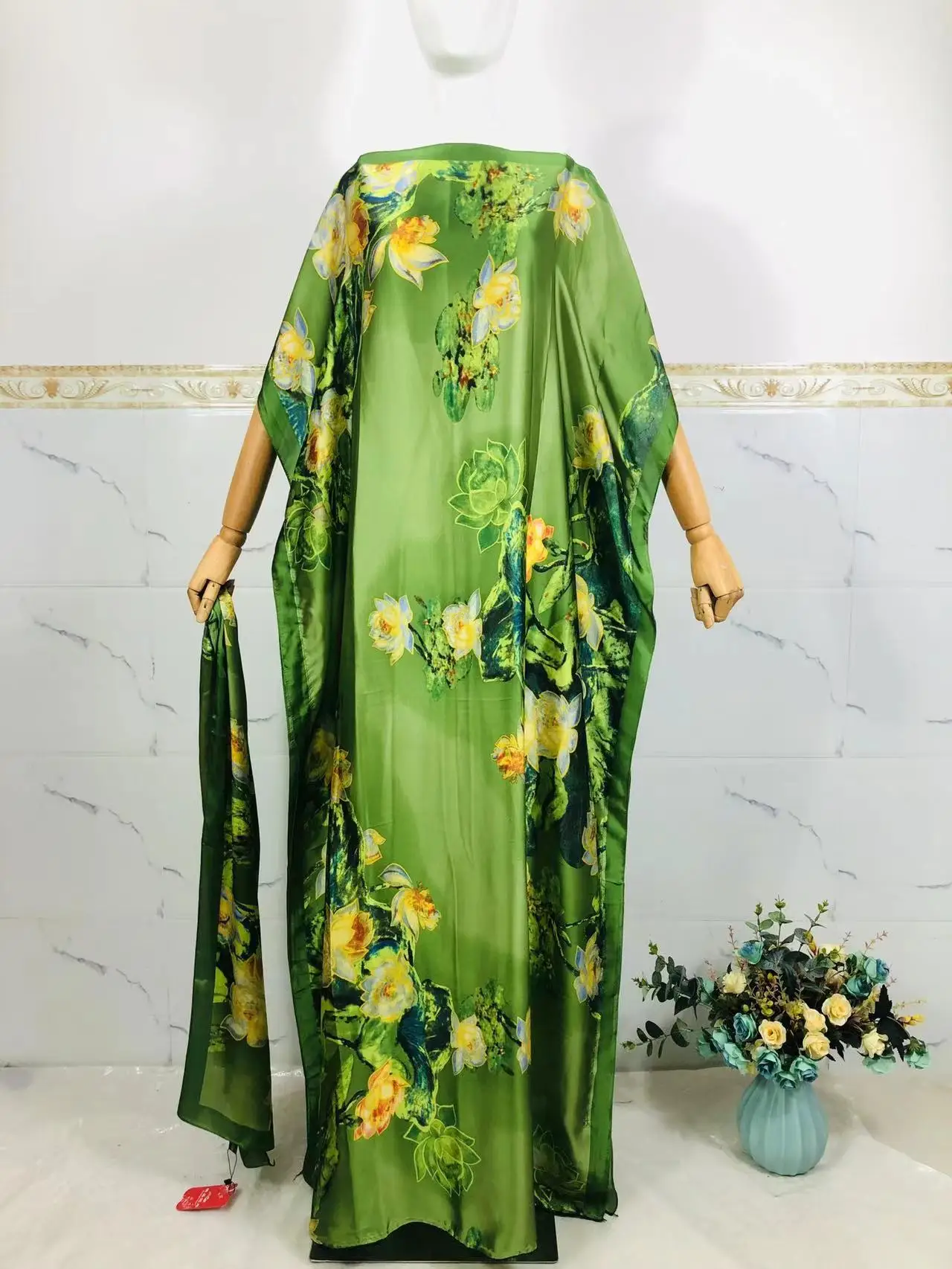 

2024 New Rayon Fashion Oversize African Women Clothing Dubai Dashiki Abaya Free Size Print Design With Scarf Loose Long Dress