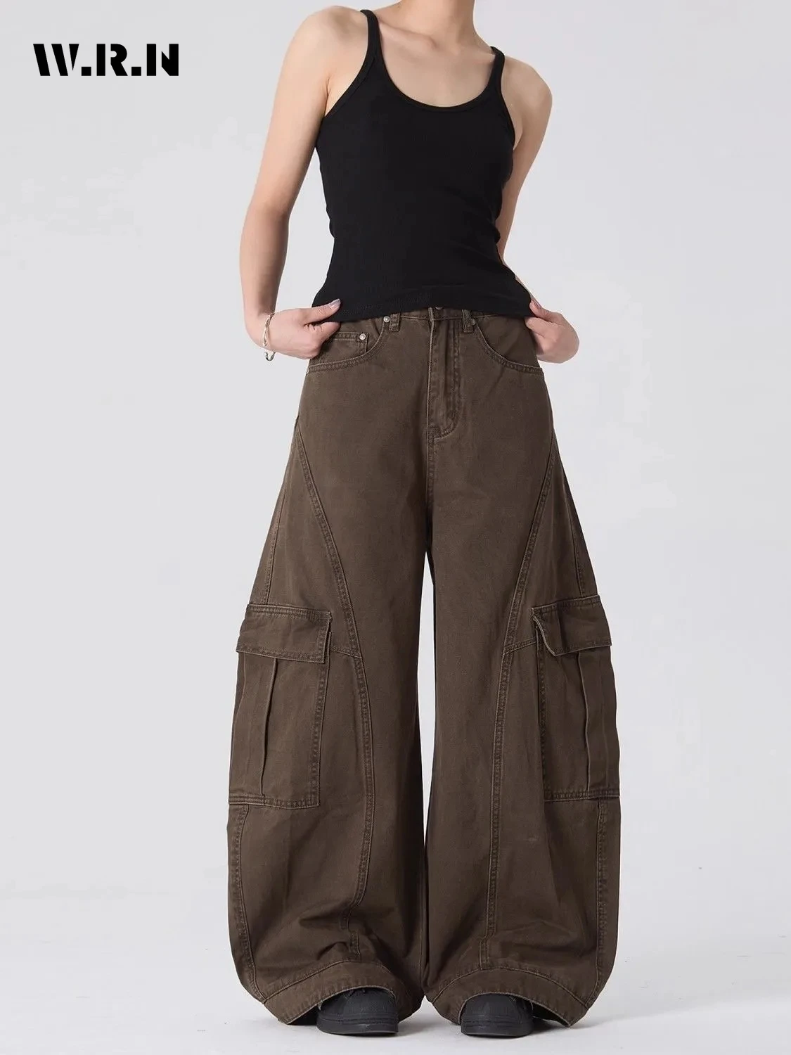 

Женские джинсы в стиле эмо-стрит в полный рост в стиле гранж Y2K, мешковатые брюки в стиле хип-хоп с карманами, повседневные однотонные джинсовые брюки в американском стиле ретро