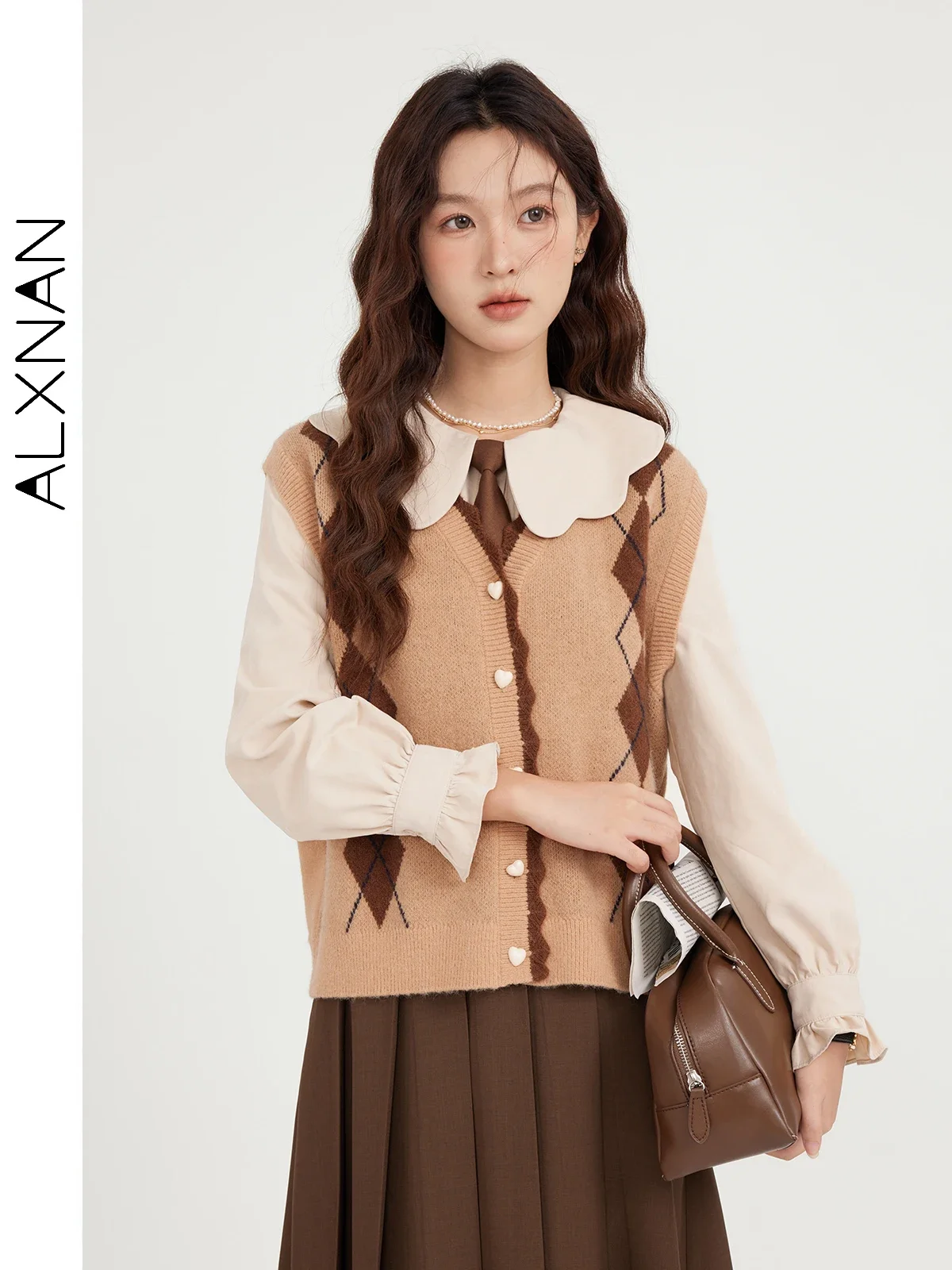 ALXNAN Argyle V-neck Knitted Sweater Vest for Women 2024 Fall Fashion Elegant Lady Sleeveless Waistcoat Sold Separately LXN31703