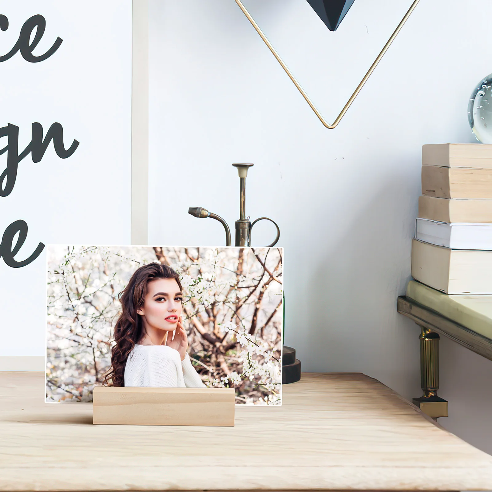 

25pcs Wooden Card Holder Desk Stand for Picture Menu Office Rectangular Photo Stand Memo Holder Seating Card Banner