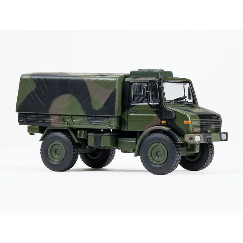 

MASSDI Diecast 1:64 Scale U1300L Military And Civilian Ambulance Van Green Camouflage Alloy Material Vehicle Collection Ornament