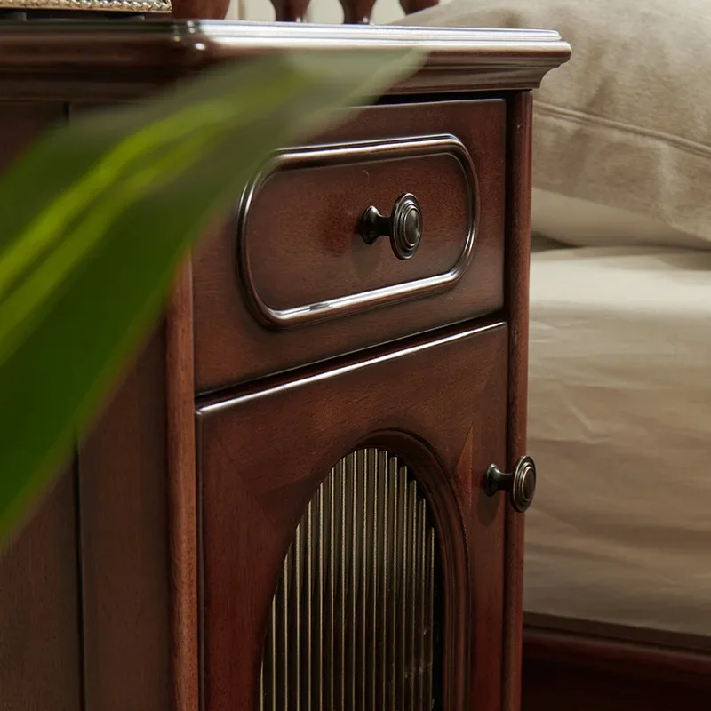 French bedside table, all solid wood retro single drawer, classic master bedroom