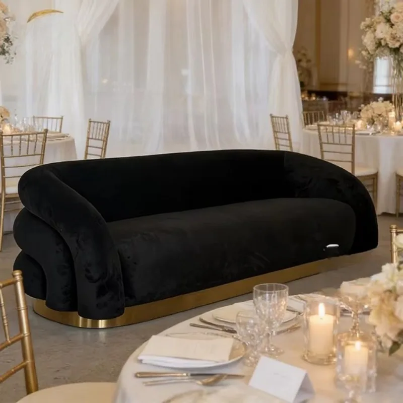 Wedding Furniture Loveseat Velvet Tufted Modern Nordic Sofas for Bride Groom Hotel Use Customizable Shape