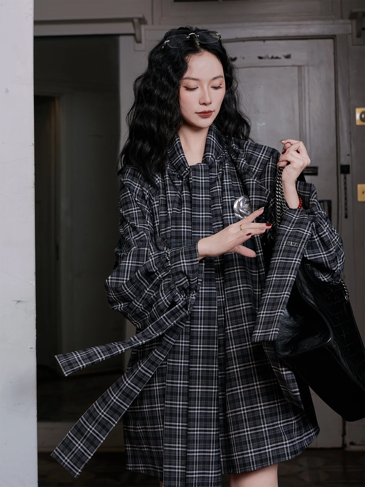 

Женская рубашка в клетку в стиле ретро, свободного кроя, с длинными рукавами и высоким воротником, двусторонняя, весенняя, модная, повседневная, из смесового хлопка