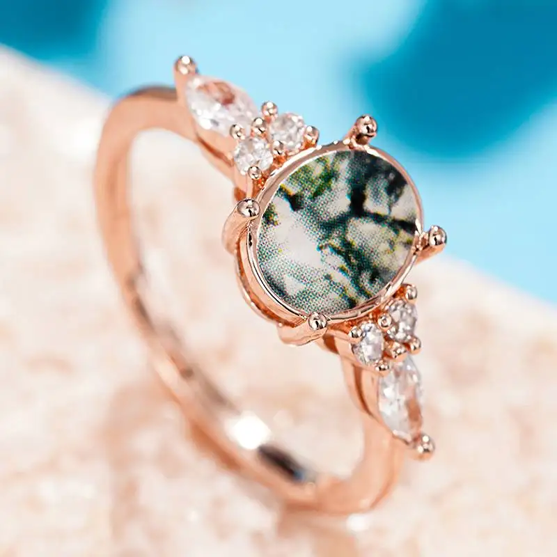 Huitan Ästhetischer Ring für Frauen, Roségoldfarben, Fingerzubehör für Hochzeit, Verlobung, eleganter Partyschmuck, eingelegte glänzende CZ