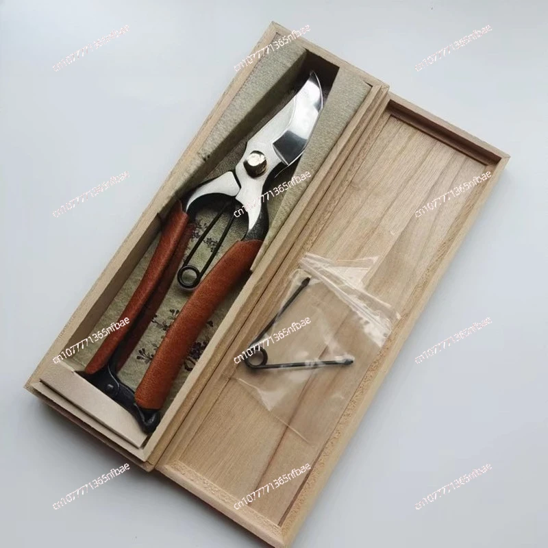 

Vintage Hand Forged Pruning Shears, Traditional Forged Garden Scissors, Heavy Duty Fruit Tree Branch Cutter