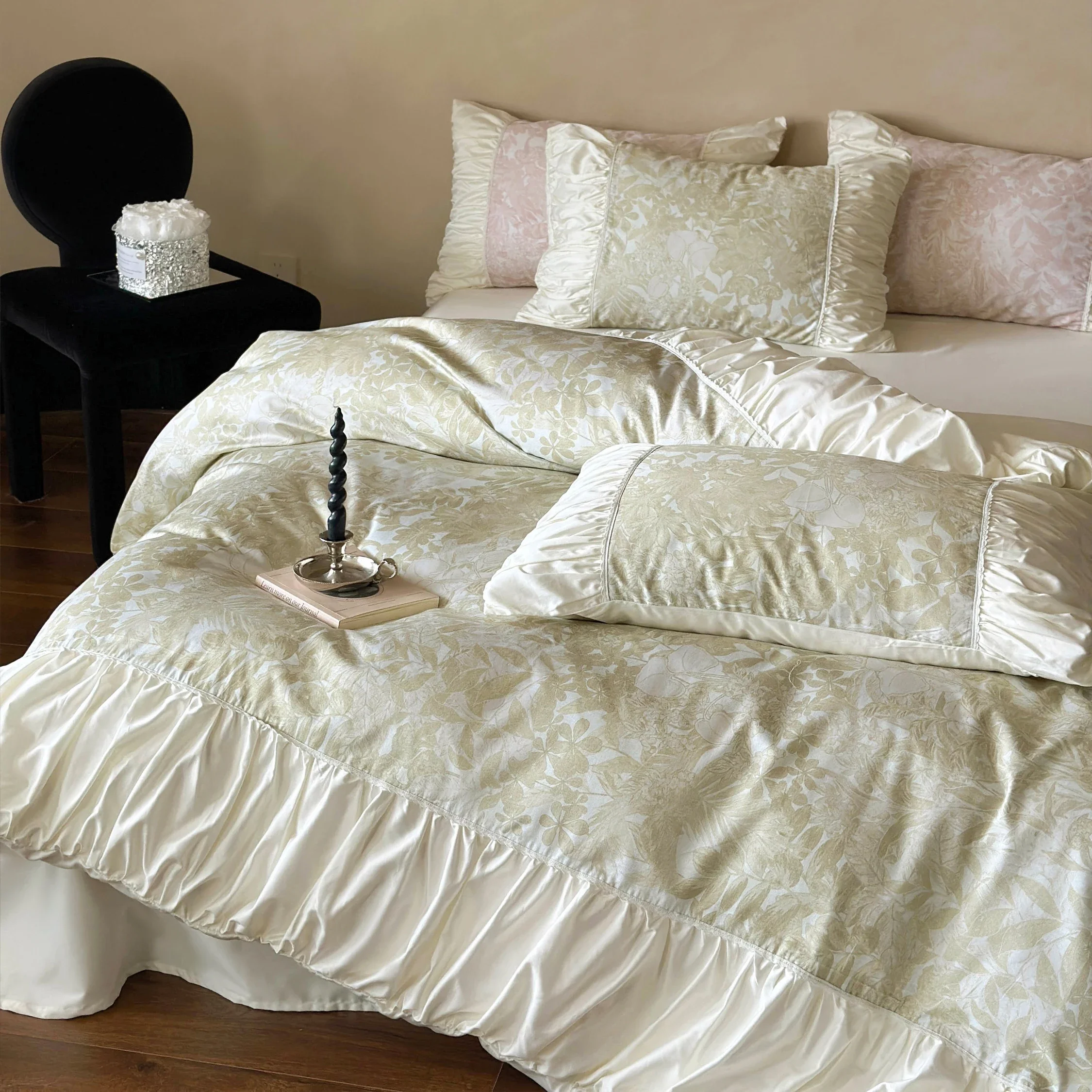 Mint Qingmeng 🥰 100 French Girl Pleated Four-piece Long-staple Cotton Quilt Set Bed