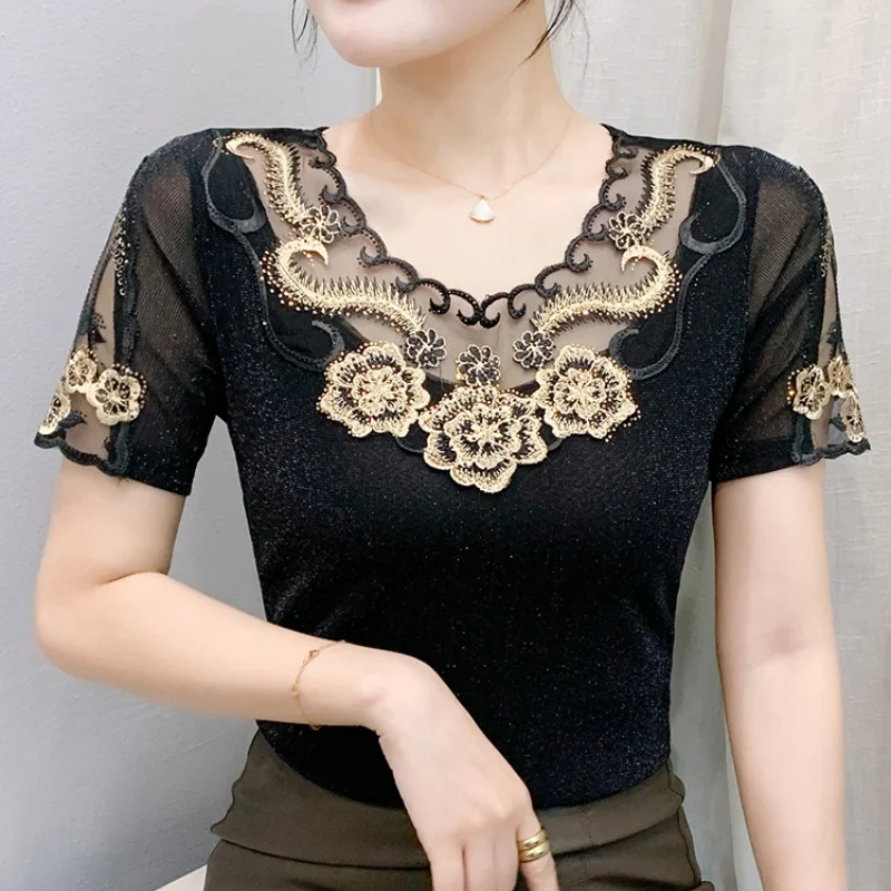 

Summer New Elegant Lace Patchwork Rhinestone Mesh Top High Quality Short Sleeved Elasticity Tight T-Shirt Streetwear Women's Tee