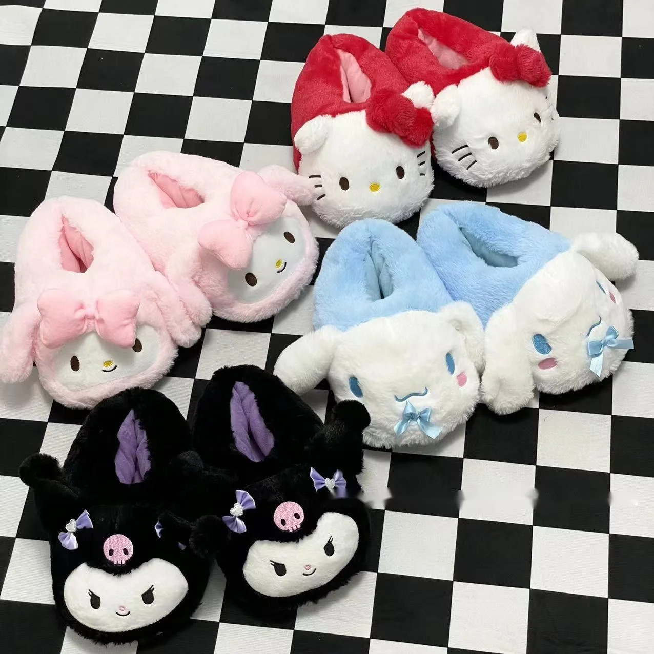 Sanrio Hello Kitty Kuromi My Melody Cinnamoroll Cute Cartoon Slippers Kawaii Design Trendy Home Shoes Winter Home Floor Slippers