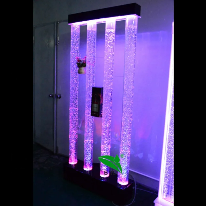 Tubo de burbujas de agua led personalizado con mini gabinete de cerveza, vitrina de copa de vino, pared de baile