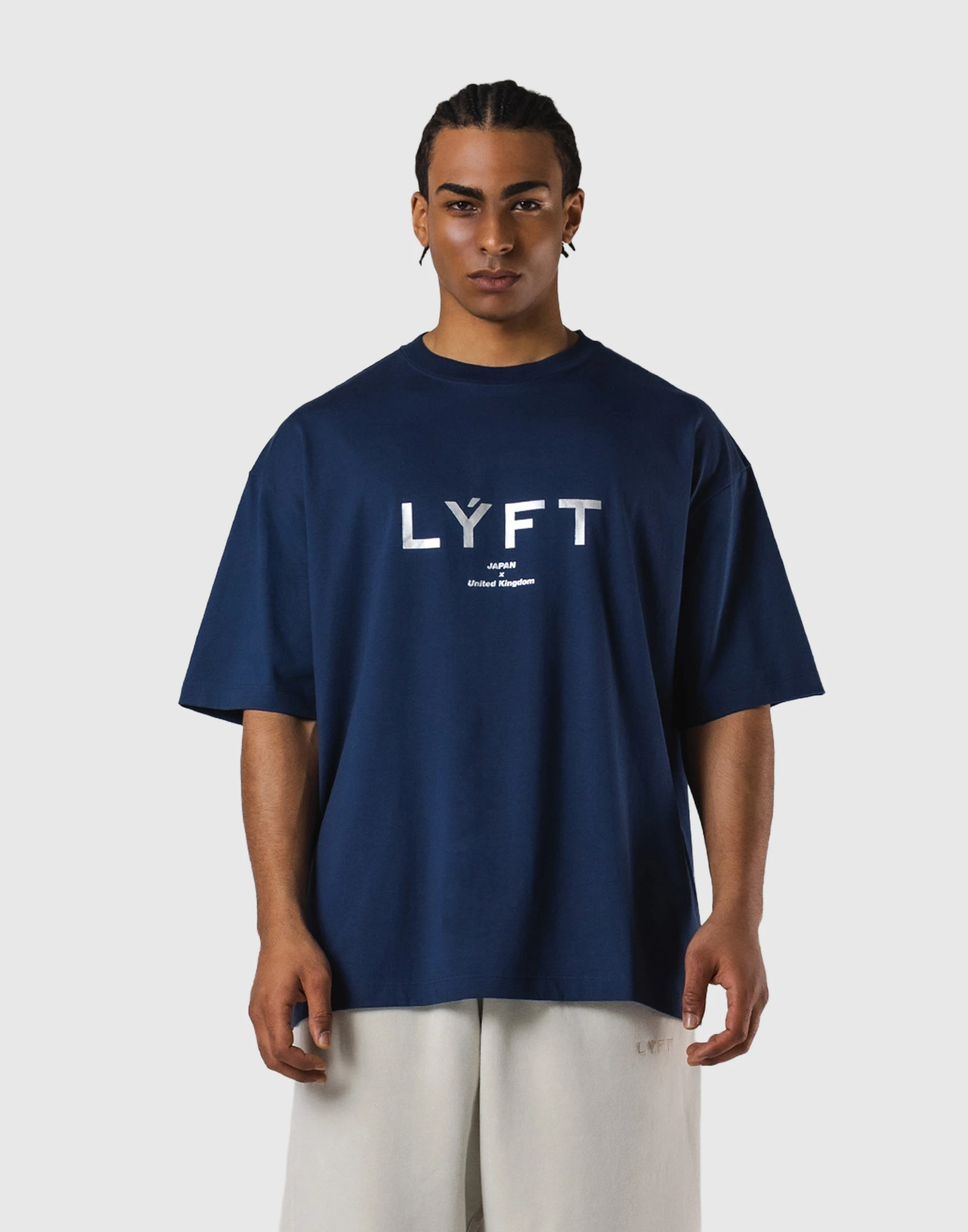 Camiseta Vintage Grande com Lo - Streetwear Brand With A Logo avaliação e preço