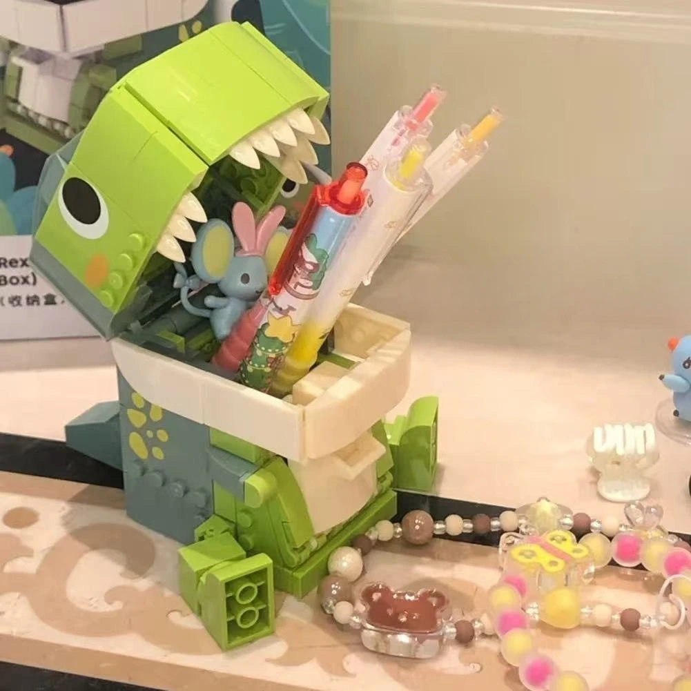 

New Dinosaurs Dino Building Block Pen Holder Desk Organizer For Office Supplies Cosmetics Birthday Gift Small Particle Bricks