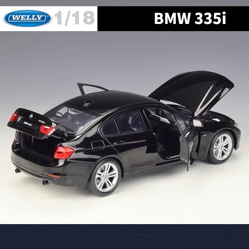 WELLY 1:18 BMW 335i  Simulation Alloy Car Model  - Suitable for Children\'s Toys and Collections