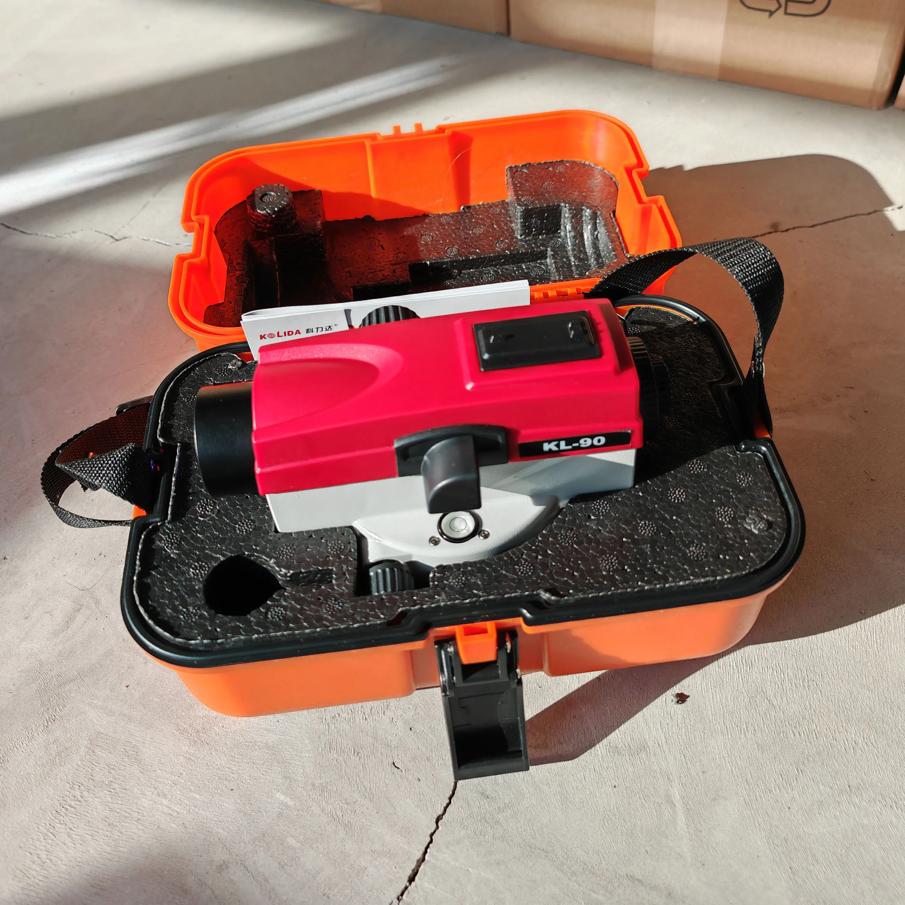 KL-90 التسوية التلقائية عالية الدقة الهندسة المسح أداة التسوية البصرية في الهواء الطلق لمستوى ليزر كوليدا