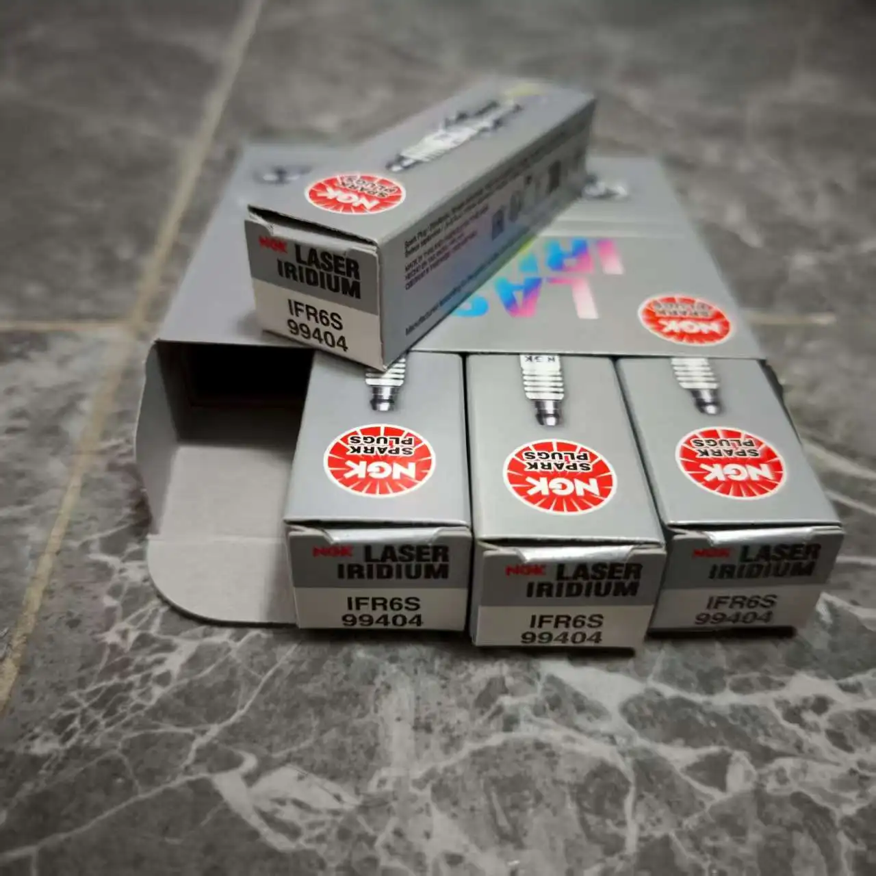 

4Pcs Spark Plug NGK 99404 IFR6S Candle for MITSUBISHI 380 ASX CARISMA COLT DIAMANTE ECLIPSE GALANT LANCER MAGNA MIRAGE PAJERO