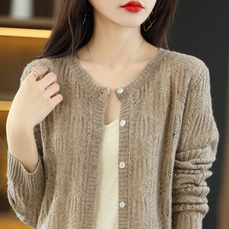 Spring/Autumn Thin Section Knitted Wool Cardigan Women\'s Long-Sleeved Top Loose Hollow Jacket Fashion Cashmere Women\'s Clothing