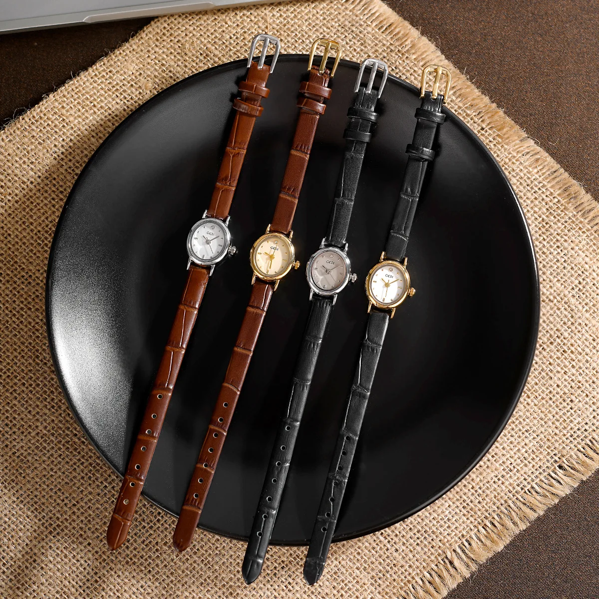 Latest Hot Selling Brand Business Dignified And Fashionable Women Watch Gift Exquisite Oval Waterproof Alloy Quartz Wristwatches