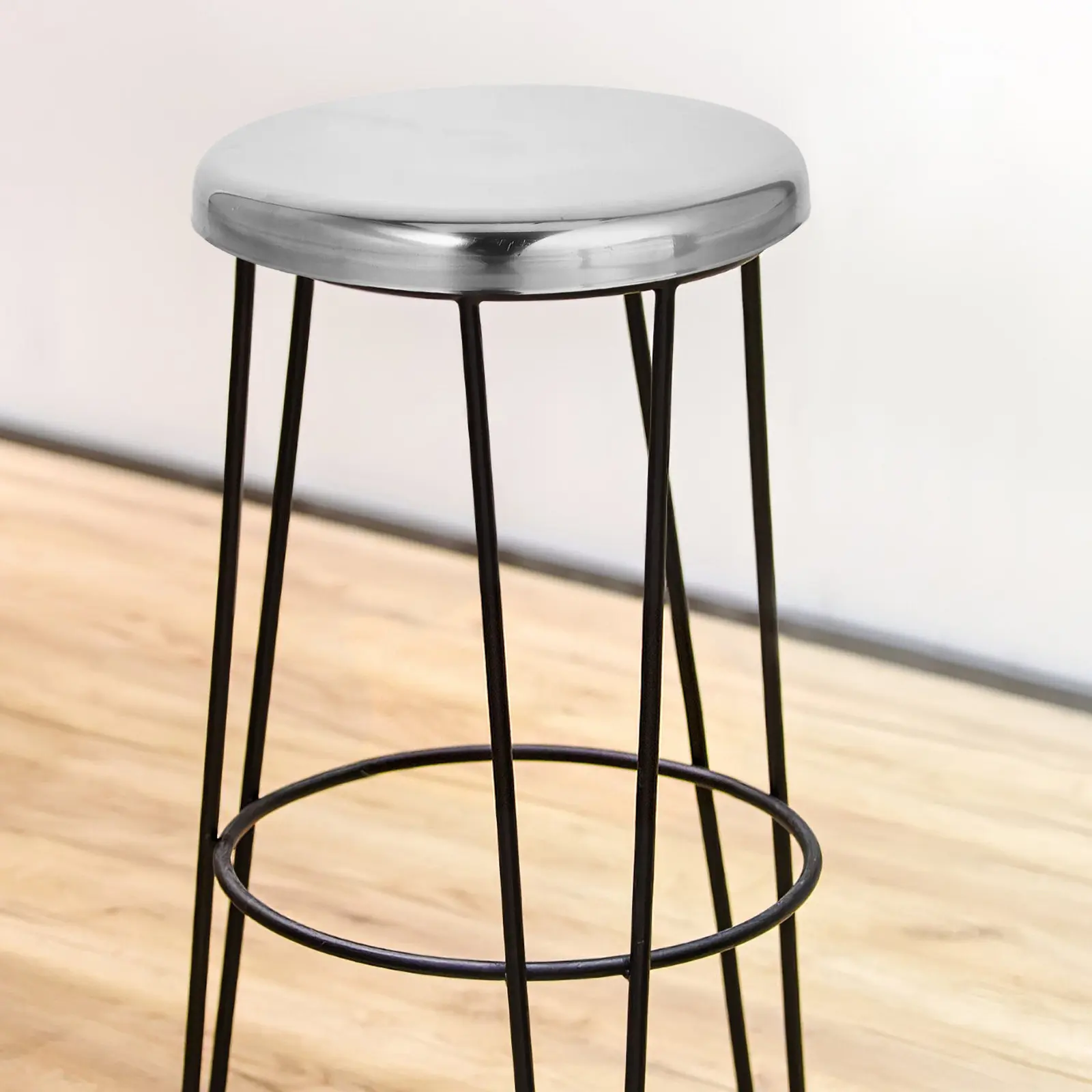 assento-redondo-de-metal-para-banqueta-29cm-em-aco-inoxidavel-facil-manutencao-para-bares-restaurantes-e-residencias-peca-de-reposicao