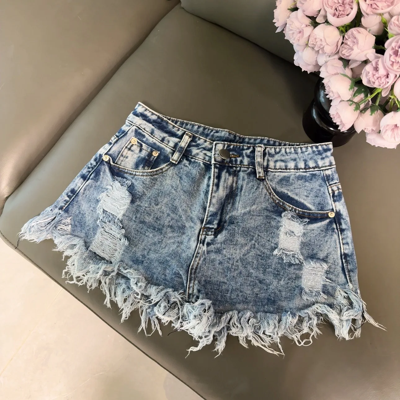 Y2k Shorts Spice Girls Retro Sexy Rough Edge High Waist Hips Ripped Denim Shorts Women Autumn New European and American
