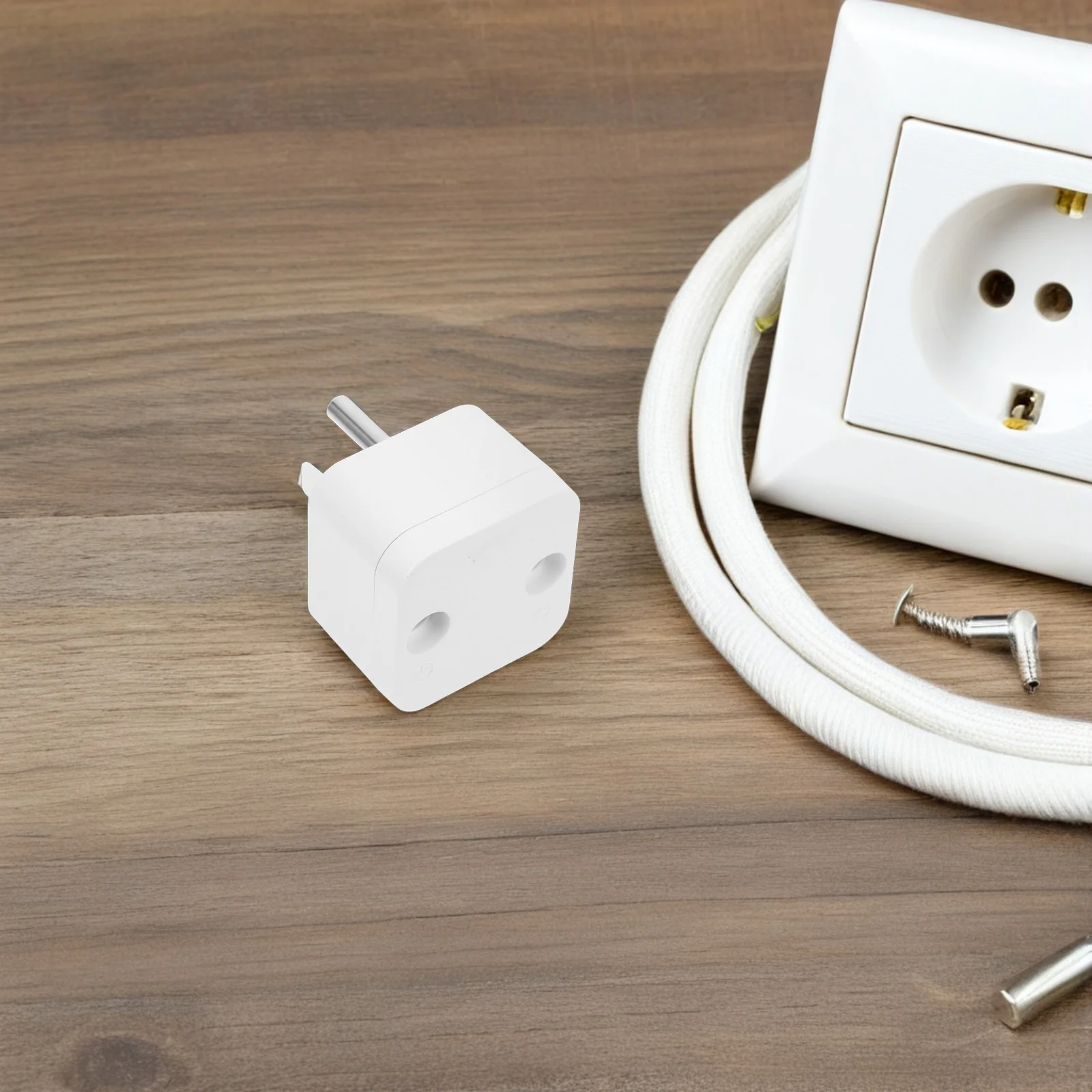 

2pcs Grounding Plug Adapter Earth Wire Socket Converter Universal Outlet Surface Panel For Electrical Safety Protection