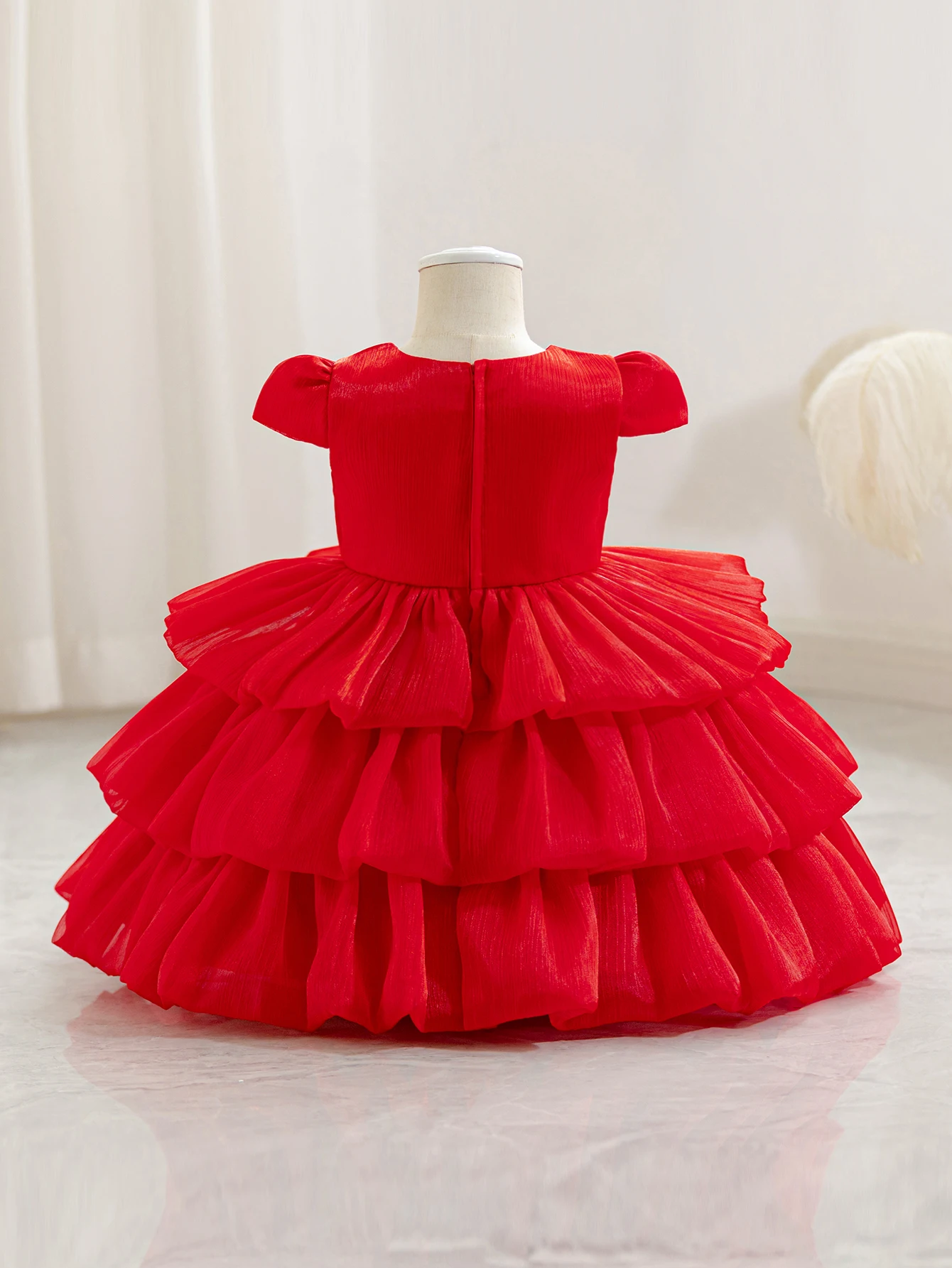 Princess dress girl dress high-end dress children's fluffy dress flower girl dress bow pagoda cake dress Halloween Christmas