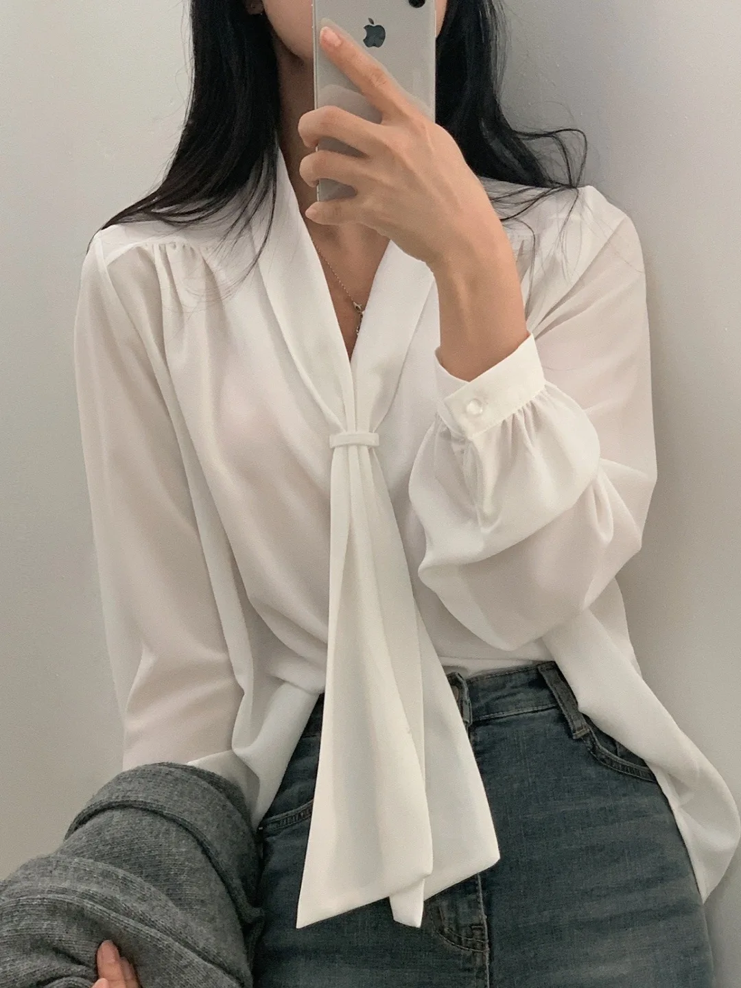 Ele White Long Sve Damen irt mit Fliege Vielseitiges Frühlings-Herbst-Neues Sle Commute Sle Loose Fit Basic-Top