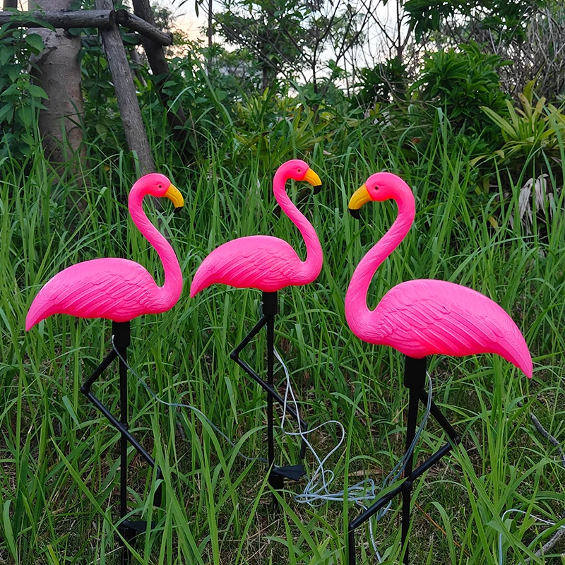 Solar Flamingo lampa LED na zewnątrz na dziedzińcu światło ogrodowe wodoodporna palik świetlna ścieżka dekoracyjna słoneczna latarnia naziemna na