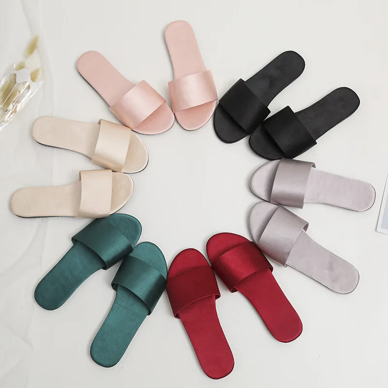 2023 New Home Slippers Fashion Flat Casual Satin Simulation Silk Slippers Indoor Non-slip Peep Toe Slides Wedding  Flip Flops