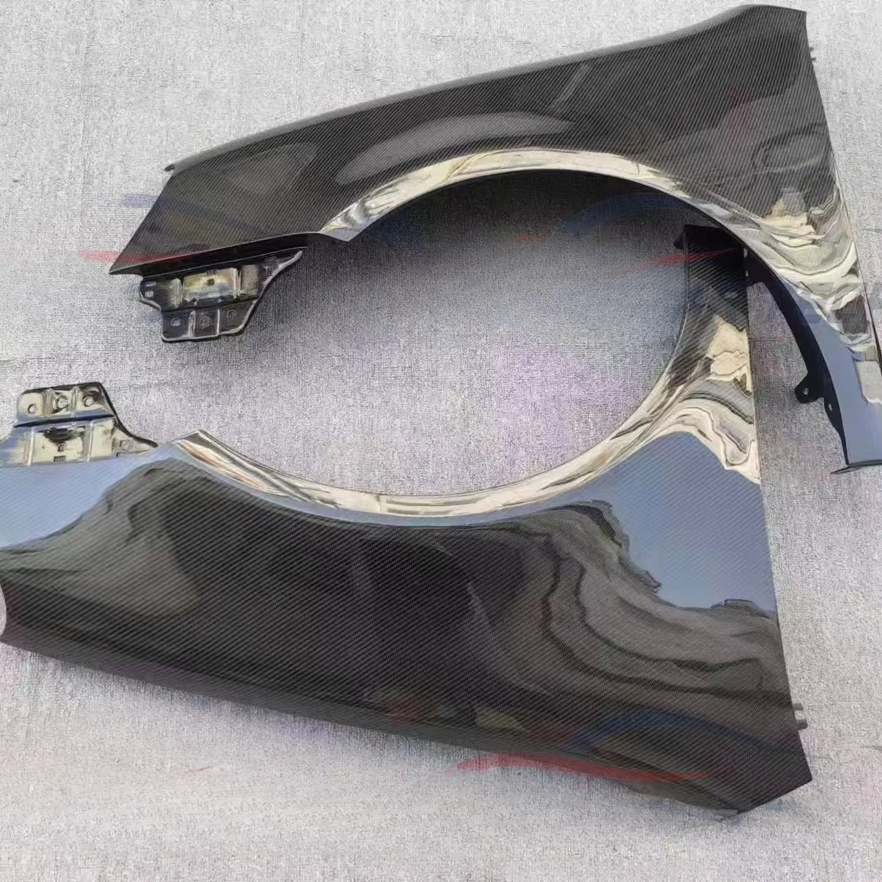 

Carbon Fiber Fender for G-O-L-F g-ol-f mk5 r32 model 2006